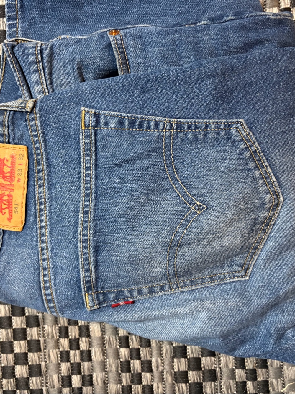 Levi's Classic Straight Jeans in Blue Denim